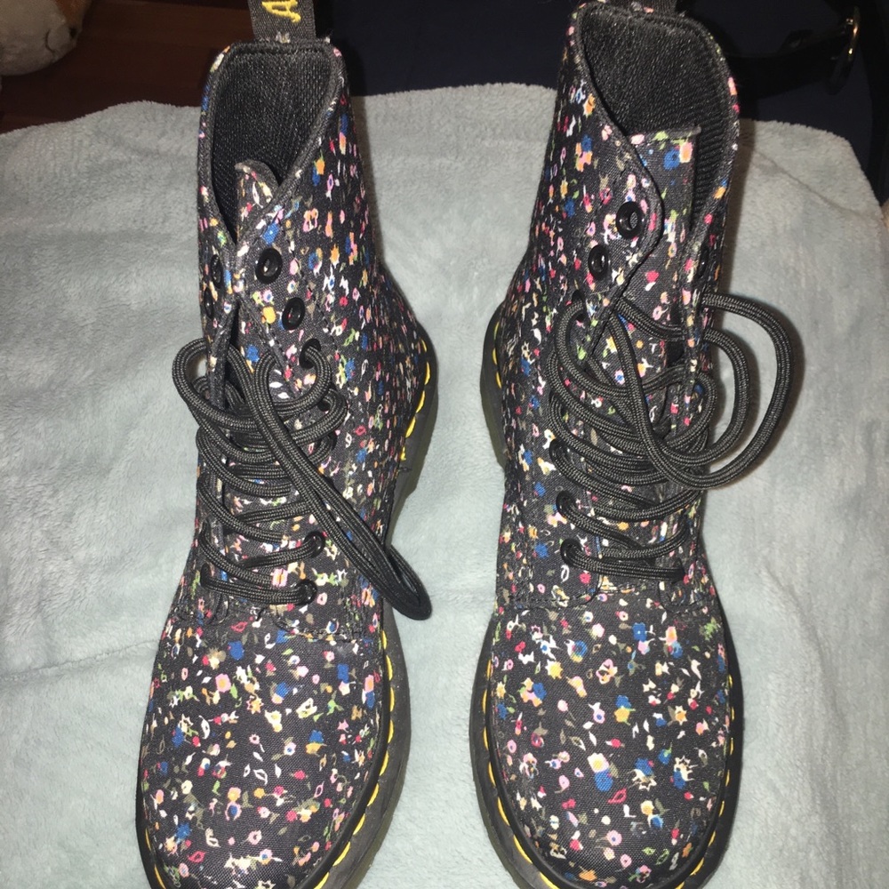 Floral Dr. Martens